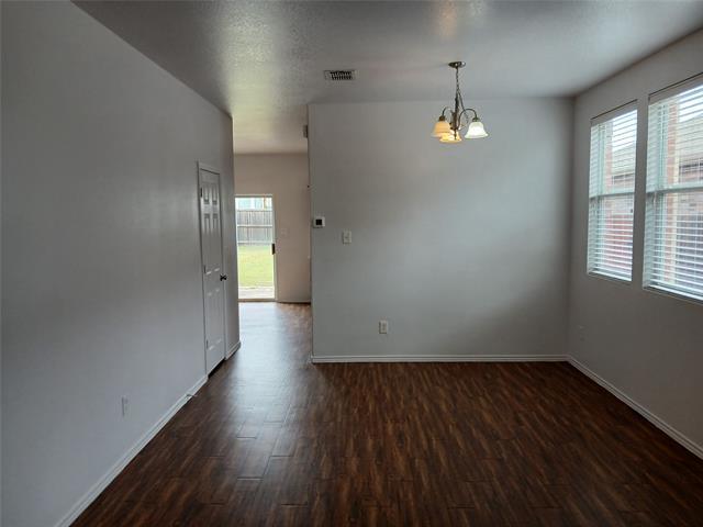 Building Photo - 517 Grant Ln