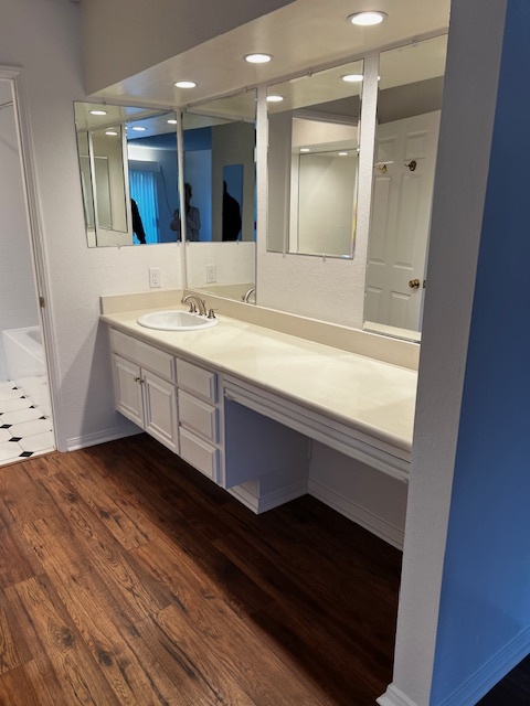 Vanity - 5745 Friars Rd
