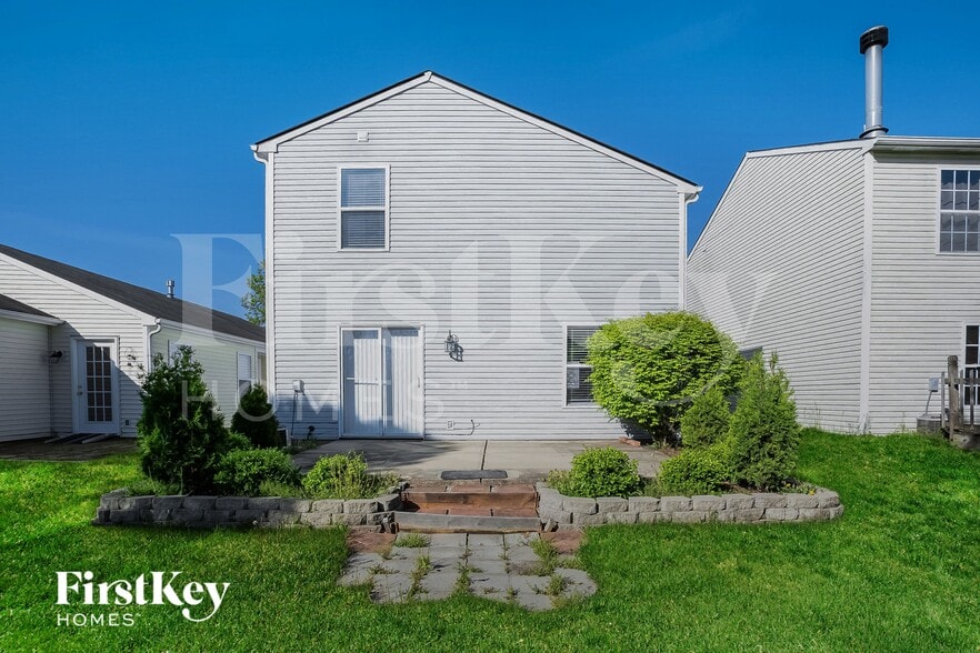 Building Photo - 2235 Collins Way