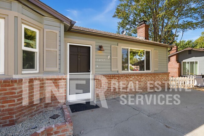 Building Photo - 3837 Marshall Ave