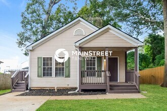 Building Photo - 4 Bedroom Pet-Friendly Home in Atlanta, GA...