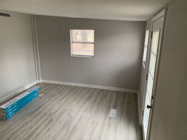 Building Photo - Outstanding 3-Bedroom Home in the Heart of...