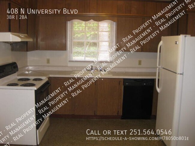 Building Photo - Near Univ South Alabama, 3 Bedroom 1.5 Bat...