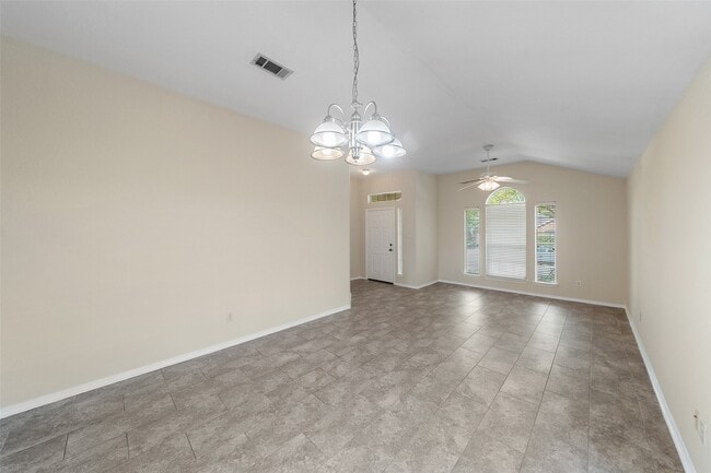 Building Photo - 273 Mesa View