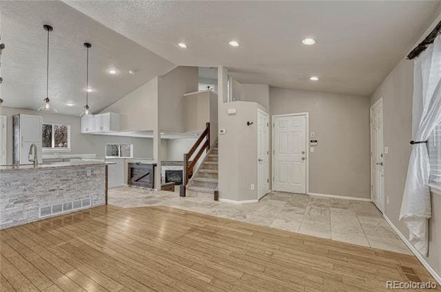 Building Photo - 12724 Henson Creek St