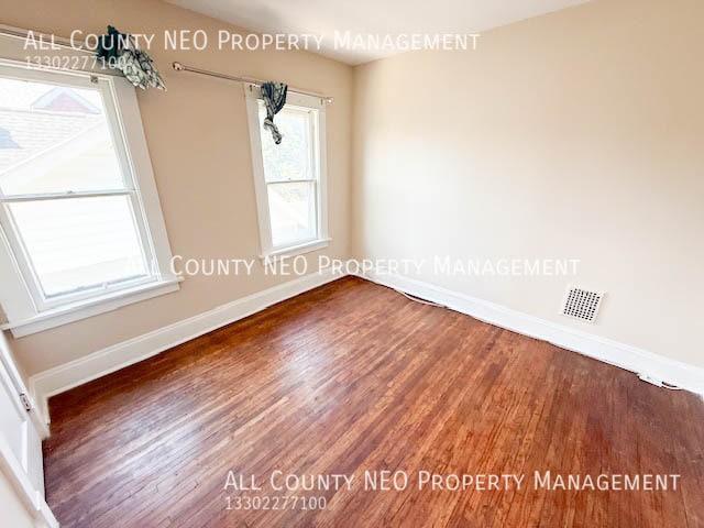 Building Photo - 3003 Portman Ave