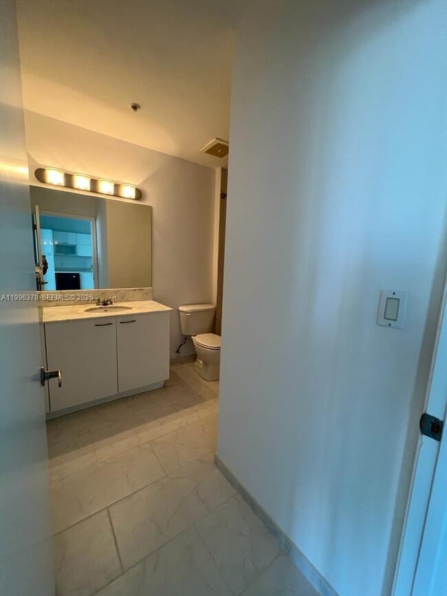 Building Photo - 133 NE 2nd Ave