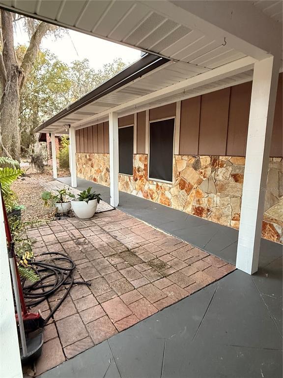 Building Photo - 5480 Lake Jessamine Dr