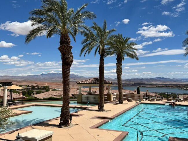 Building Photo - Lake Las Vegas Beauty!!! $2400 Great Views...