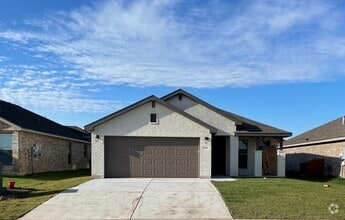 Building Photo - Brand new in The Meadows!