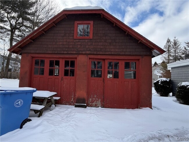 Building Photo - 21 Otter Creek Pl