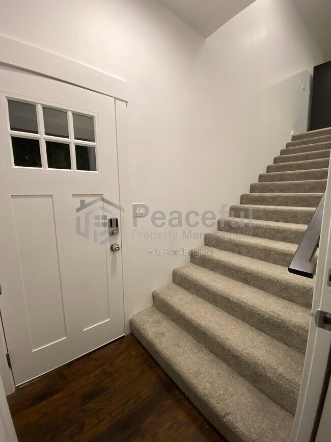 Building Photo - 4326 S 900 E