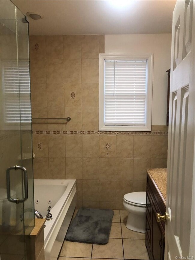 Building Photo - 1 Hadassah Ln