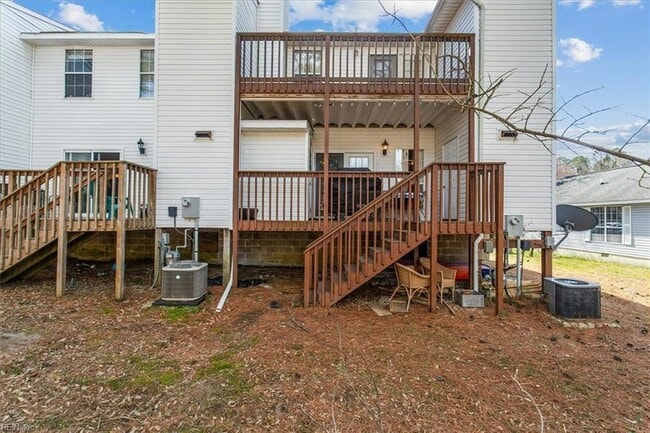 Building Photo - 5330 Aden Ct
