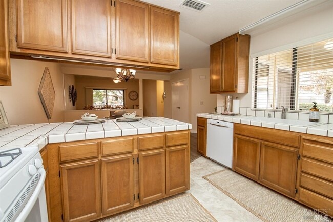 Building Photo - 158 Bryce Way