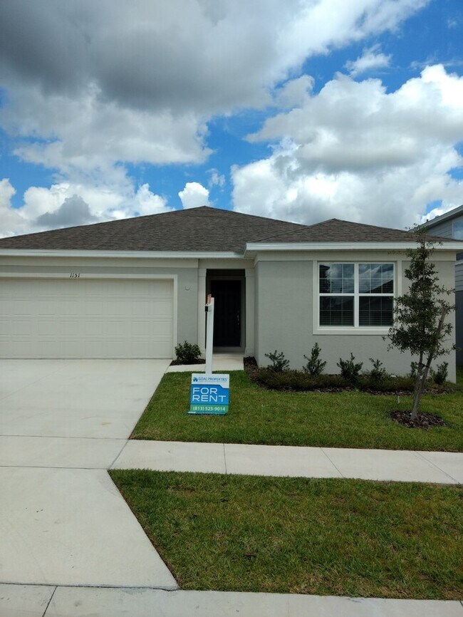 Receive 1000 off 2nd months' rent if appl... 1151 Sugarwood St