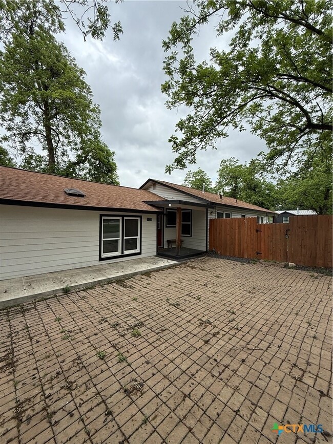 Building Photo - 1428 Lee St