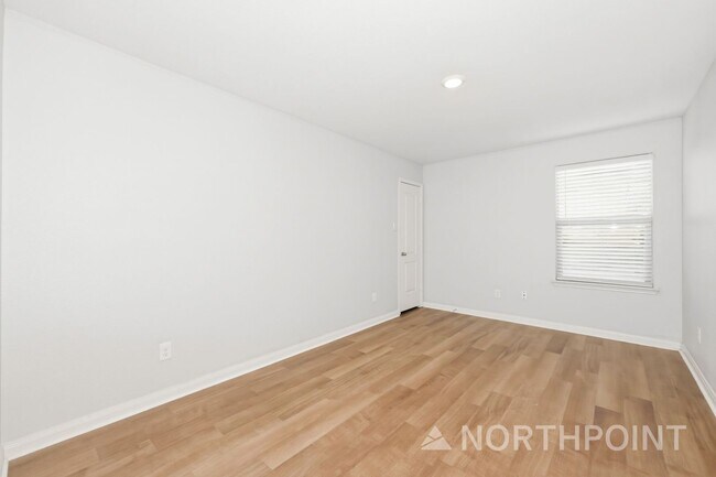 Building Photo - 5 BR/2.5BA | Updated Single Family Home | 2-Car Garage Parking | In Venus!