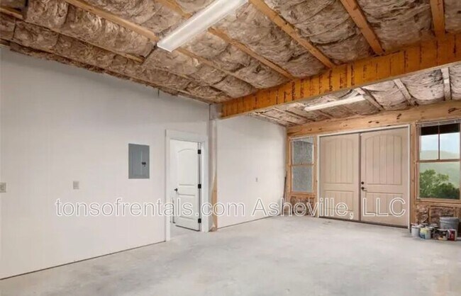 Building Photo - 91 Watershed Way