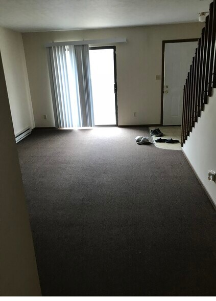 Building Photo - 1616 Athena Dr
