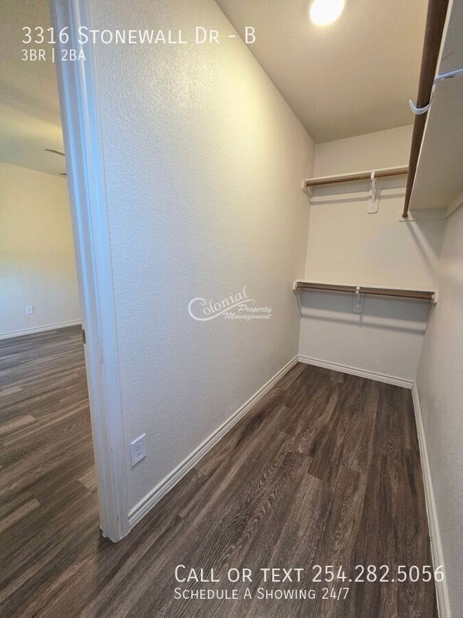Building Photo - 3316 Stonewall Dr