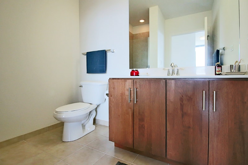 Building Photo - 2148 S Indiana Ave