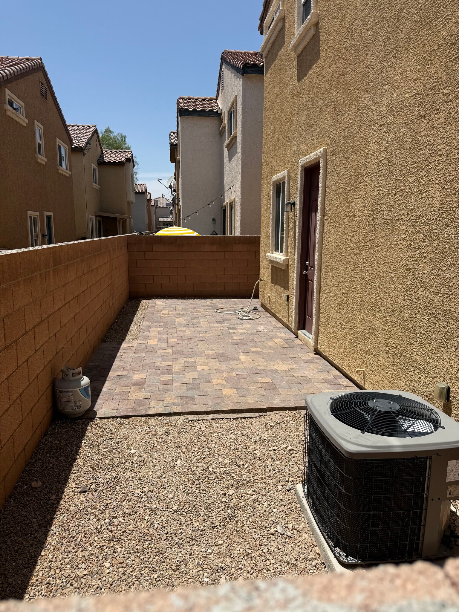 Building Photo - 7709 Pista Way