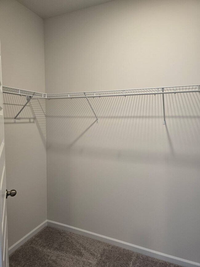 Building Photo - Brand new 3 bed 2.5 bath Townhome located ...