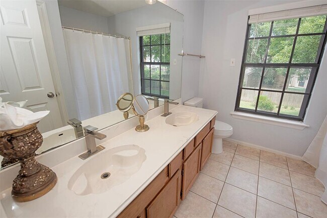 Building Photo - 2030 Cutter Dr