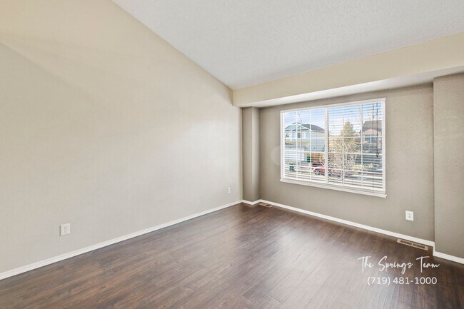 Building Photo - COUNTRYSIDE 3BD/2BA in FOUNTAIN - Security Deposit Waiver Available