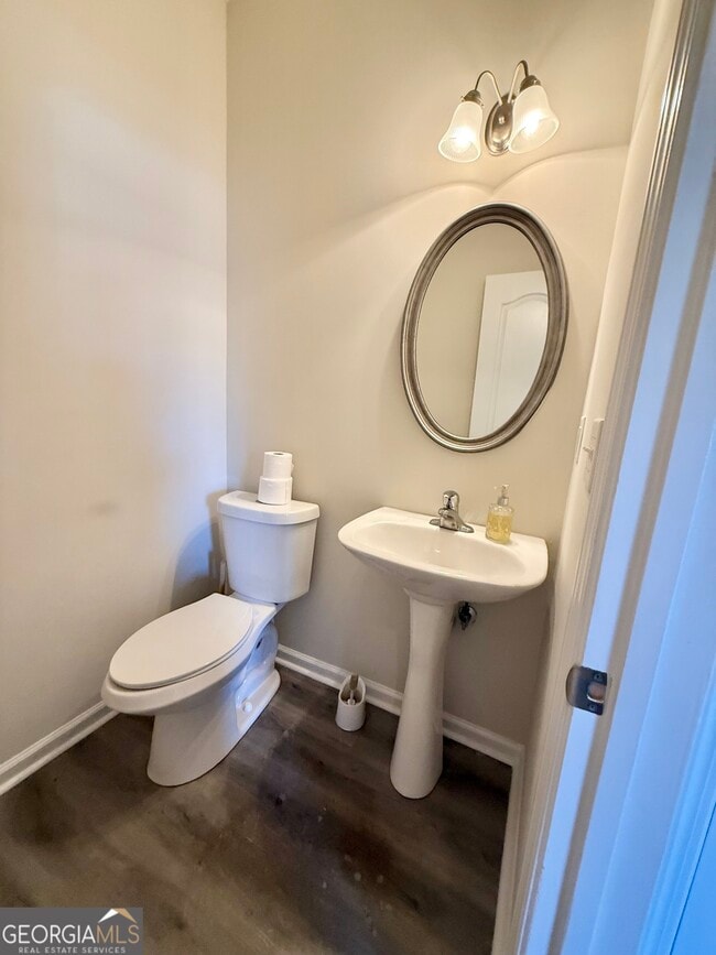 Building Photo - 6327 Ellenwood Dr