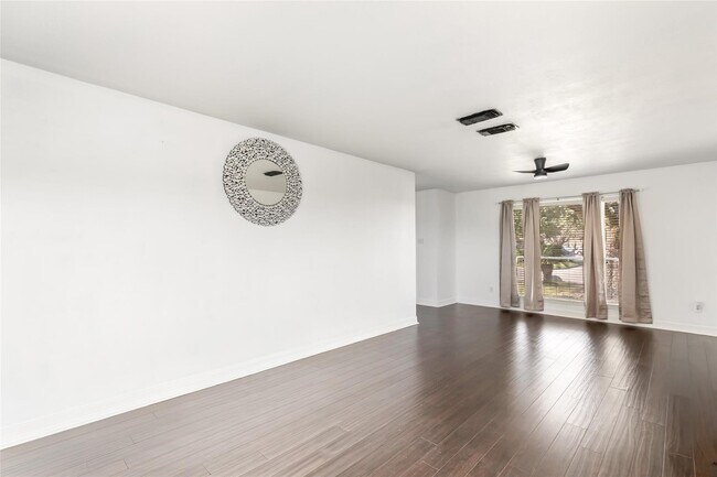 Building Photo - 18042 Noble Forest Dr