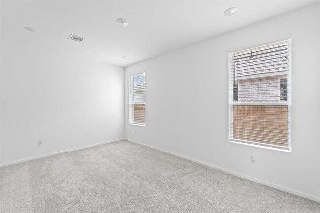 Building Photo - 6707 Sunset Velvet Dr