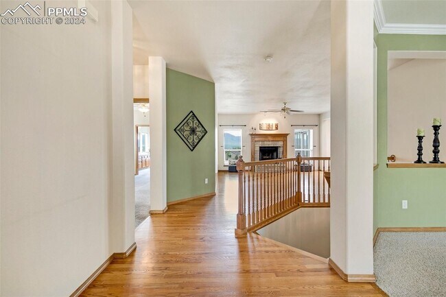 Building Photo - Gorgeous ranch home with spectacular views!