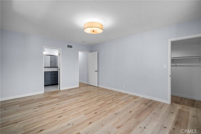 Building Photo - 16824 Calahan St