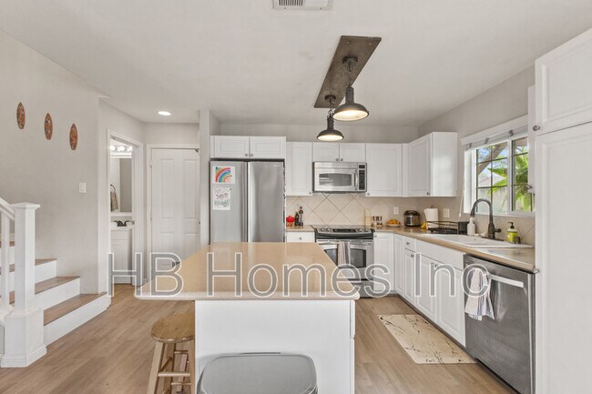 Building Photo - 91-2070 Kai 'Oli Street Apt 4404 - 1