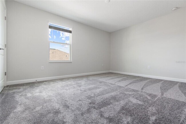 Building Photo - 4410 Seven Canyons Dr