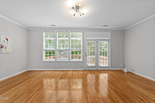 Building Photo - 6809 Middleboro Dr