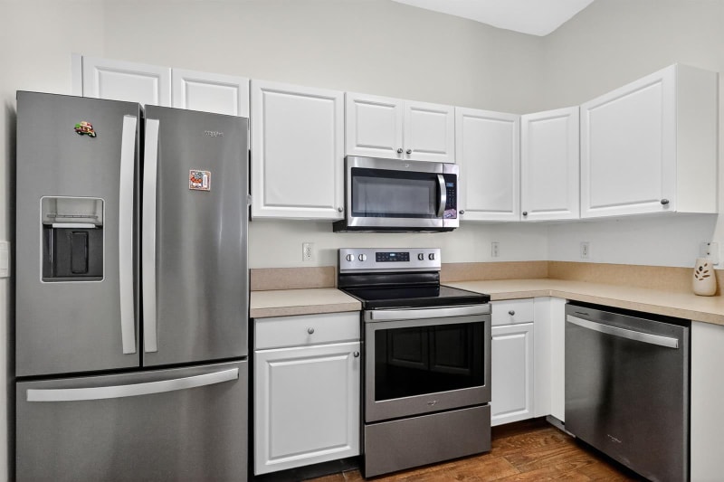 Building Photo - 4700 SW 160th Ave