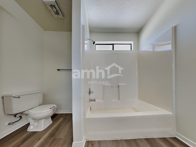 Building Photo - 14815 Cygnus Ct