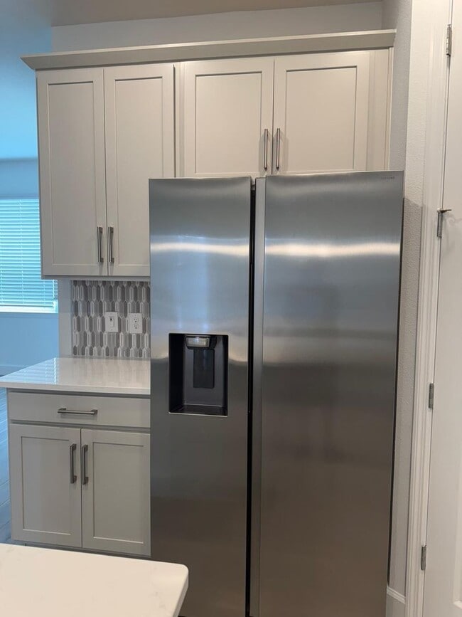 Building Photo - 5 Bedroom Brand New House with Innovative Technology near Winter Park