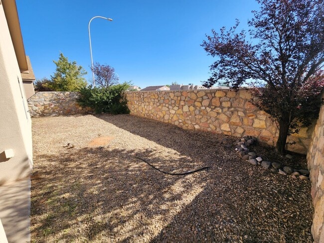 Building Photo - 5026 Kenner Way