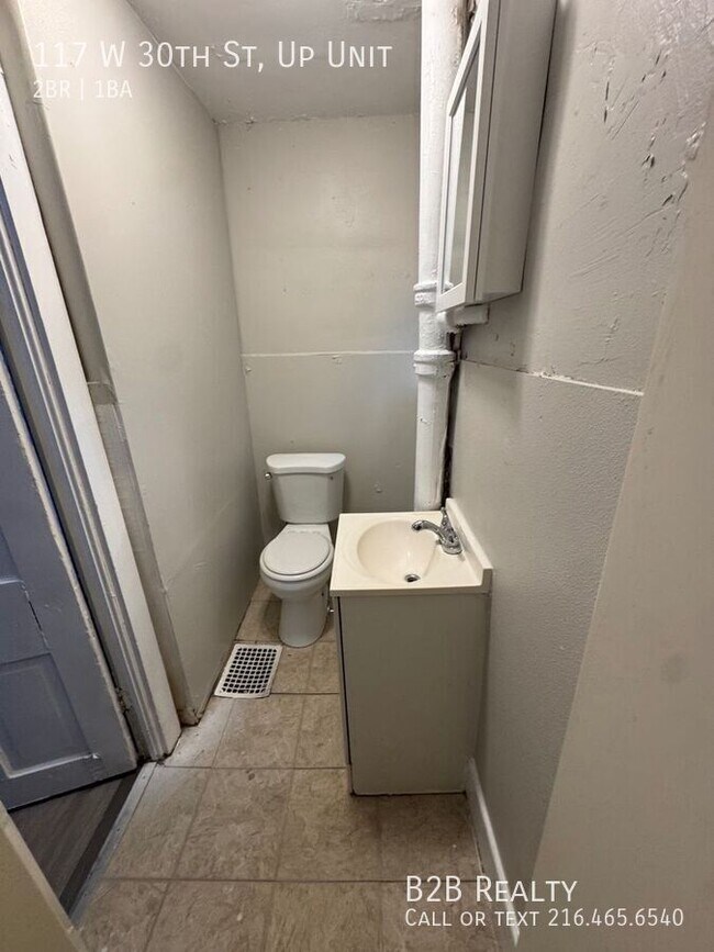 Building Photo - 117 W 30th St