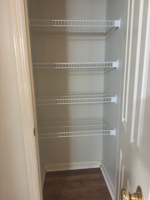 Building Photo - 3250 Fairfield Ave