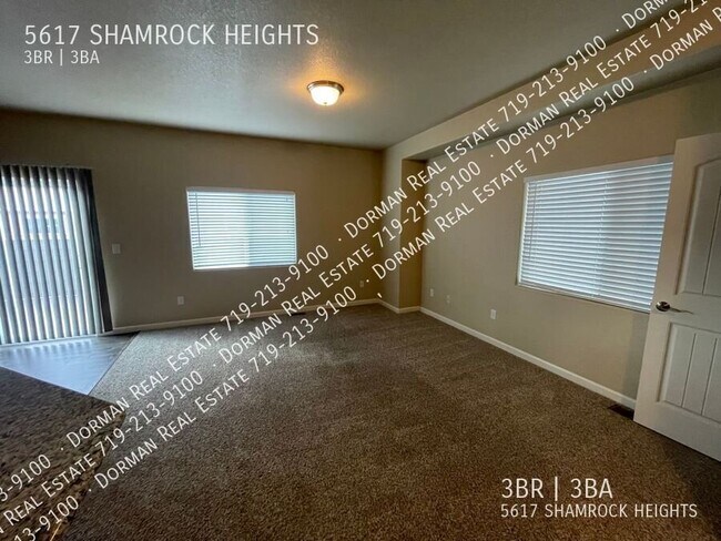 Building Photo - 5617 Shamrock Heights