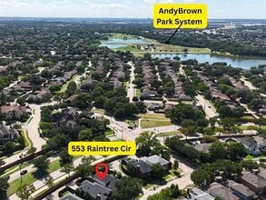 Building Photo - 553 Raintree Cir