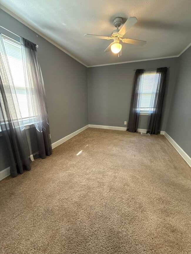 Building Photo - Updated Brick Ranch