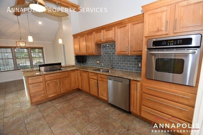Building Photo - 1229 Blue Ridge Pl