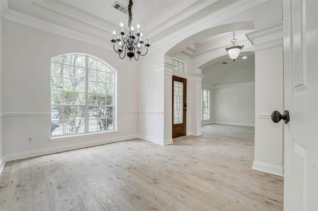 Building Photo - 10615 Indian Paintbrush Ln