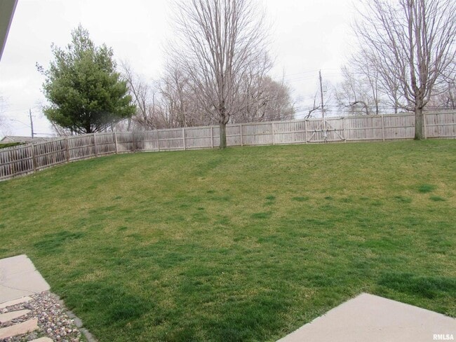 Building Photo - 1659 Celtic Ct